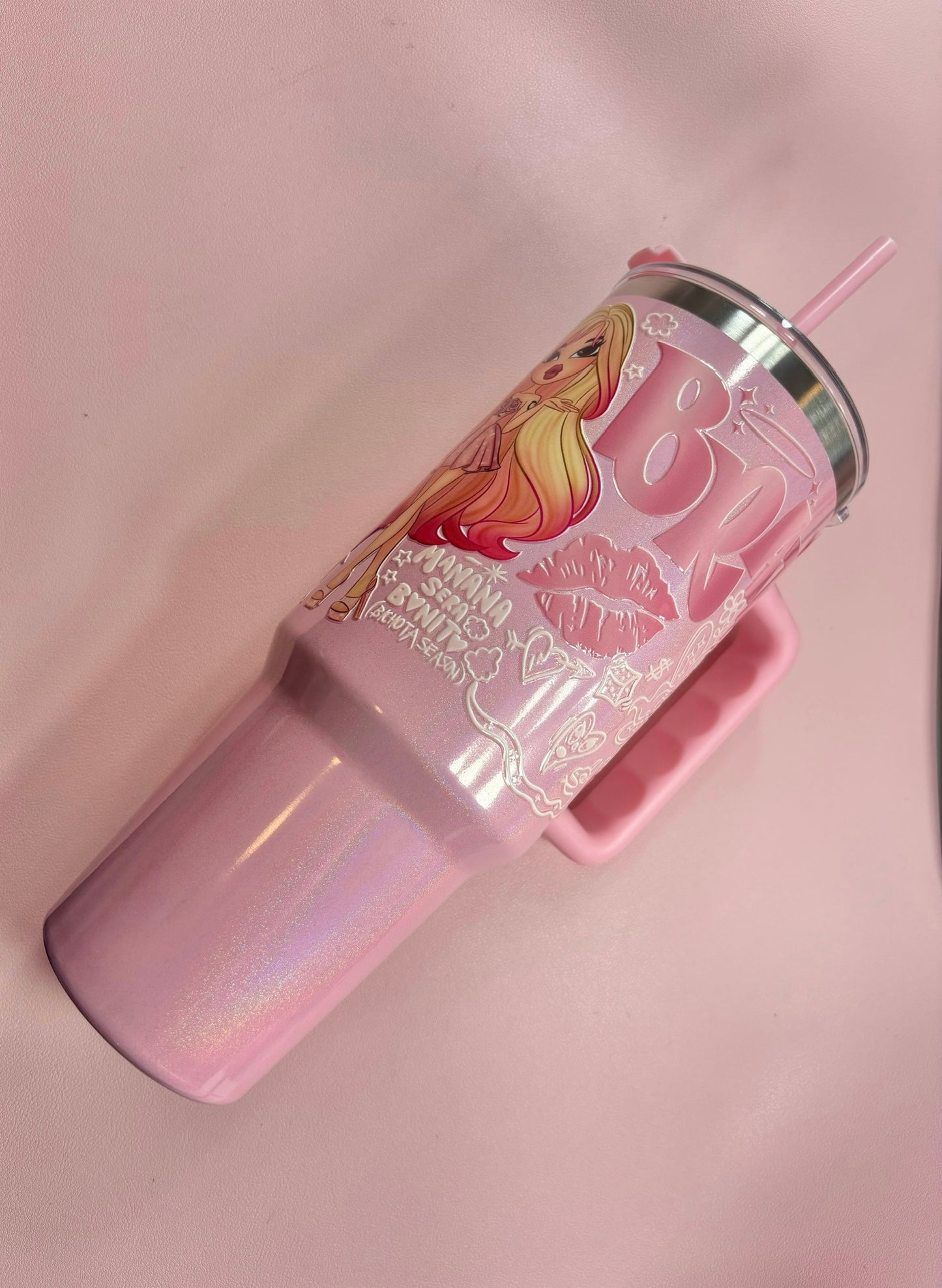 Muñeca KG Pink 40oz Tumbler